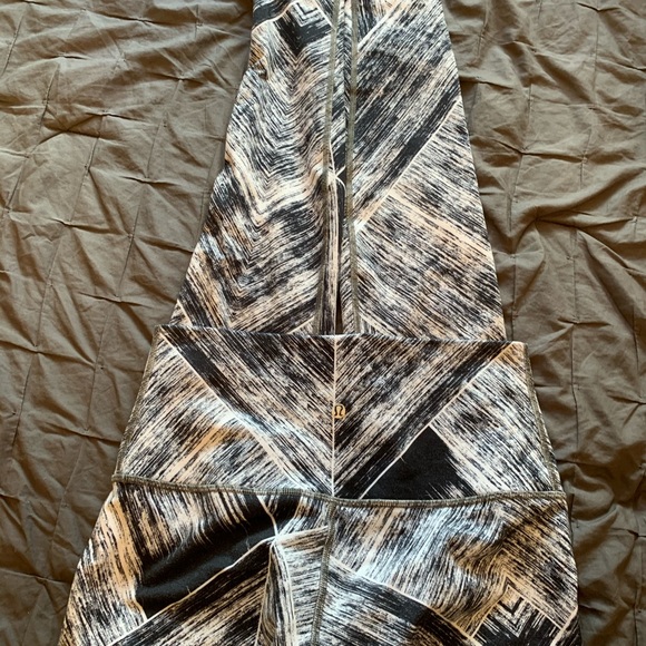 lululemon athletica Pants - PRINTED LULULEMON PANTS